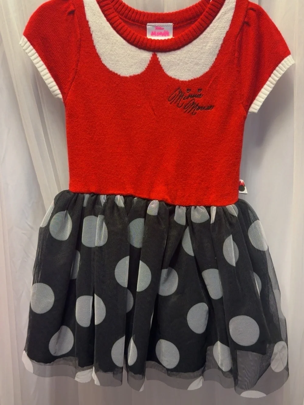 Disney Princess costumes. Kids sz.3t & sz. 4. Includes 4 Princess Dress Costume